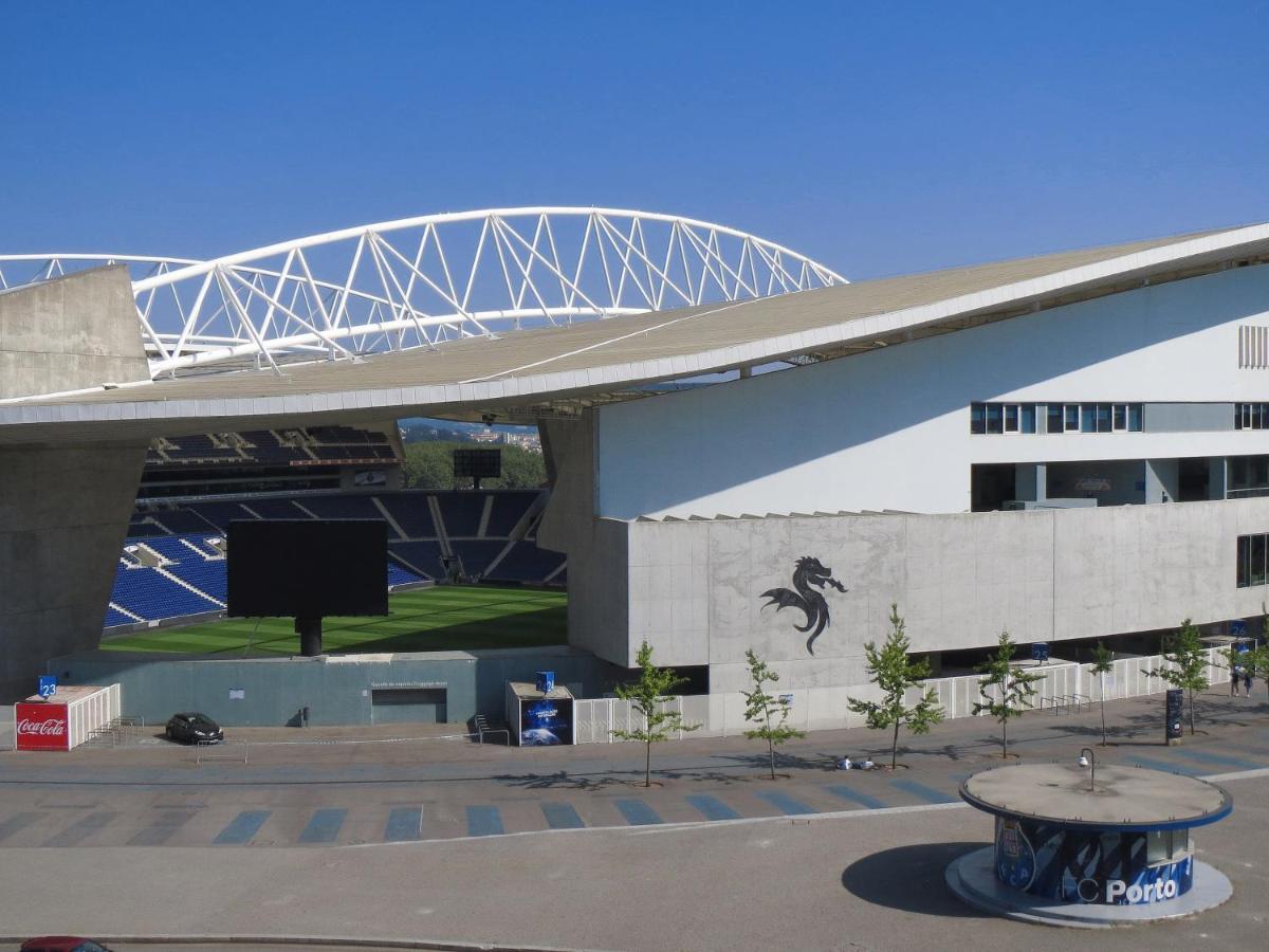 Porto National Theatre Trendy Houses Exterior photo